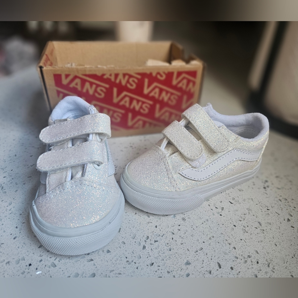 *NOT FOR SALE*White